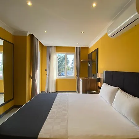 Roy Hotel Akcay (Edremit)