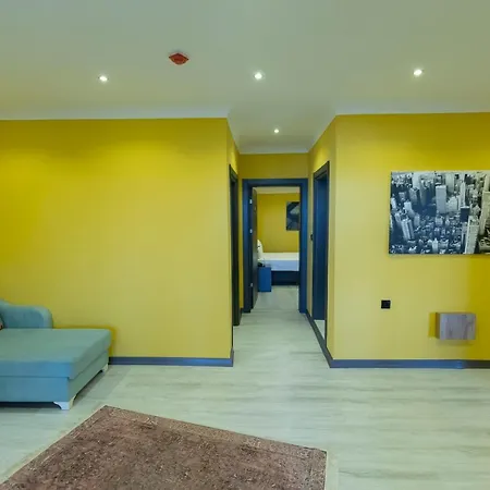 Roy Hotel