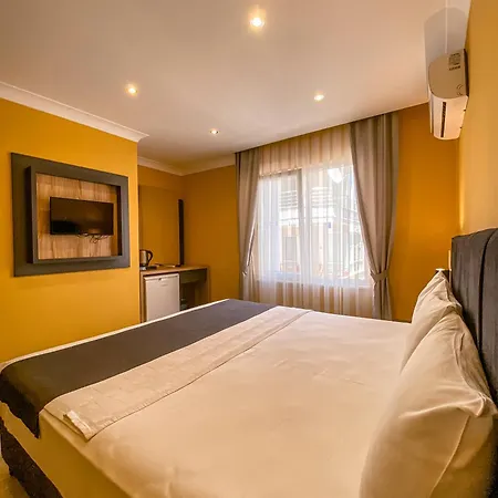Hotel Roy