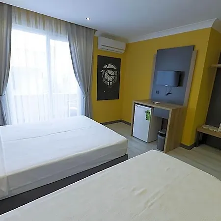 Roy Hotel