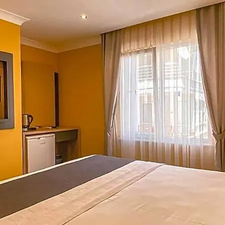 Roy Hotel